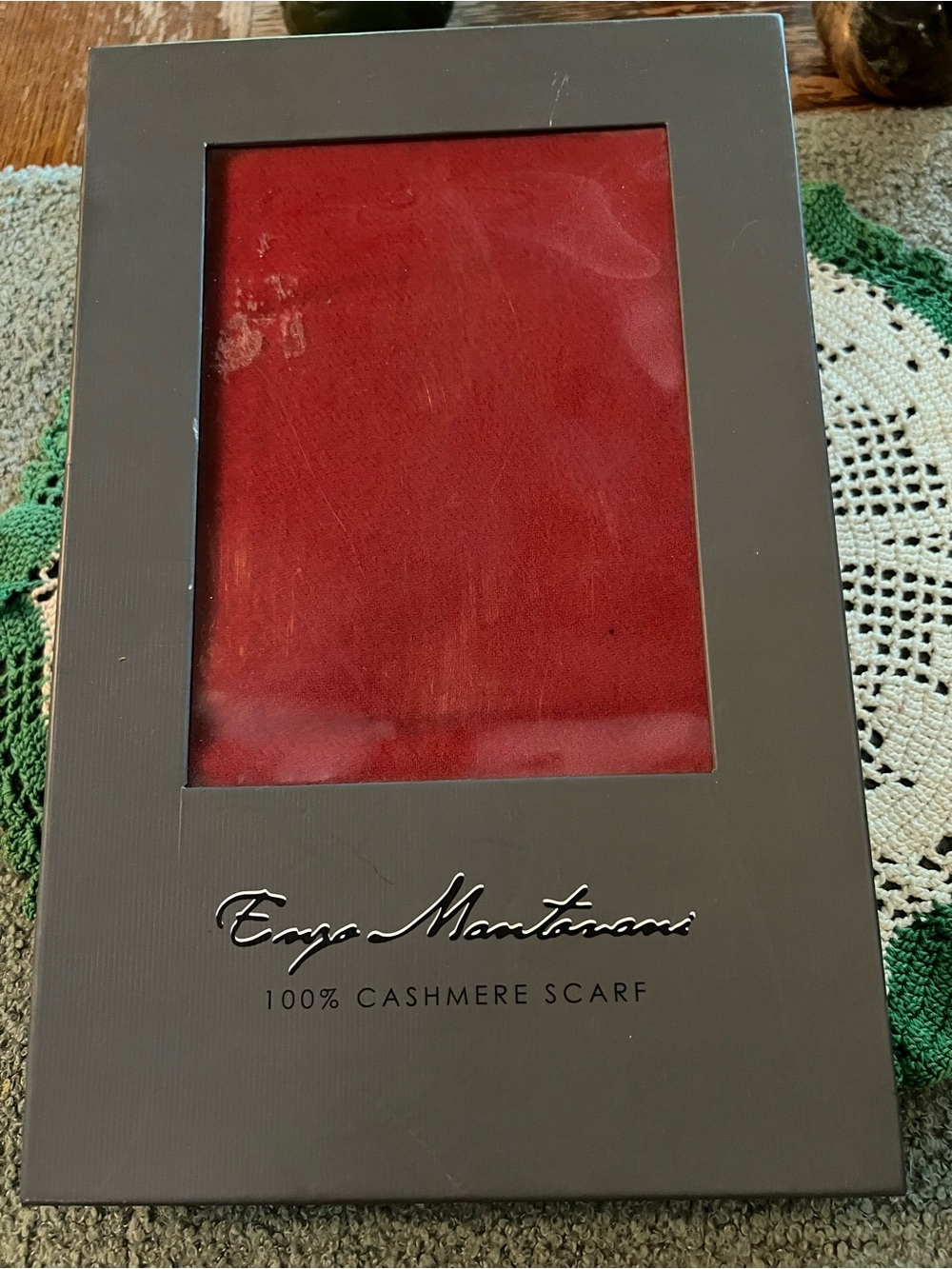 NWT 100% Cashmere Scarf - Ergo Montana Red